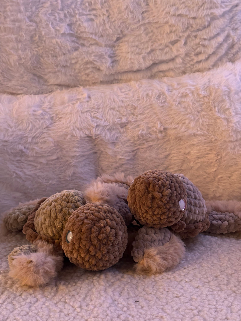 Babyschildkröte mit Furry Wolle