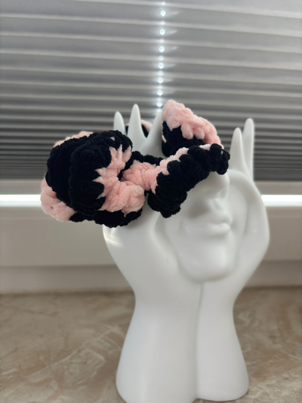 Scrunchie "Ying- Yang"