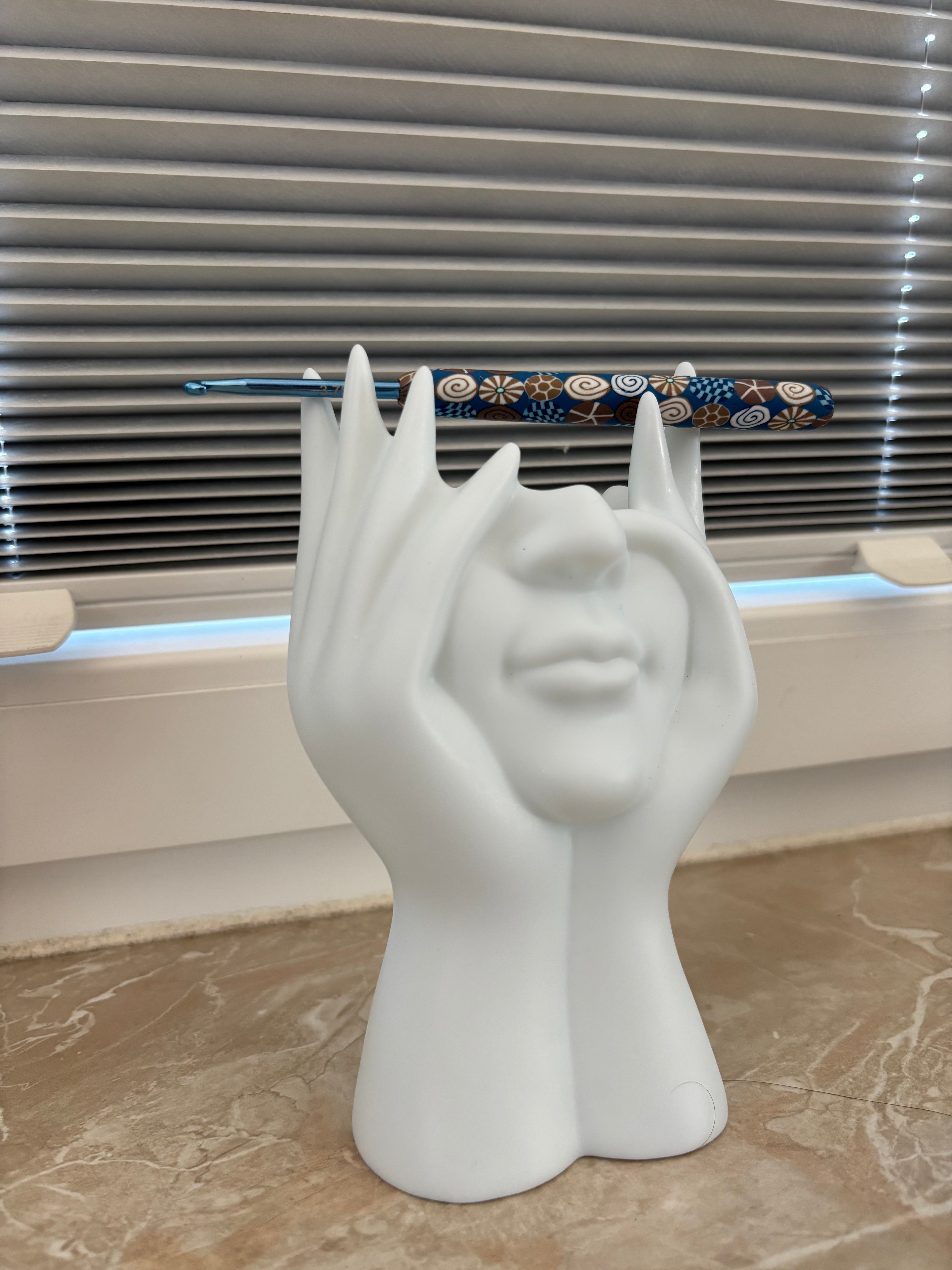 Häkelnadel 3.75mm / Muscheln in Blau