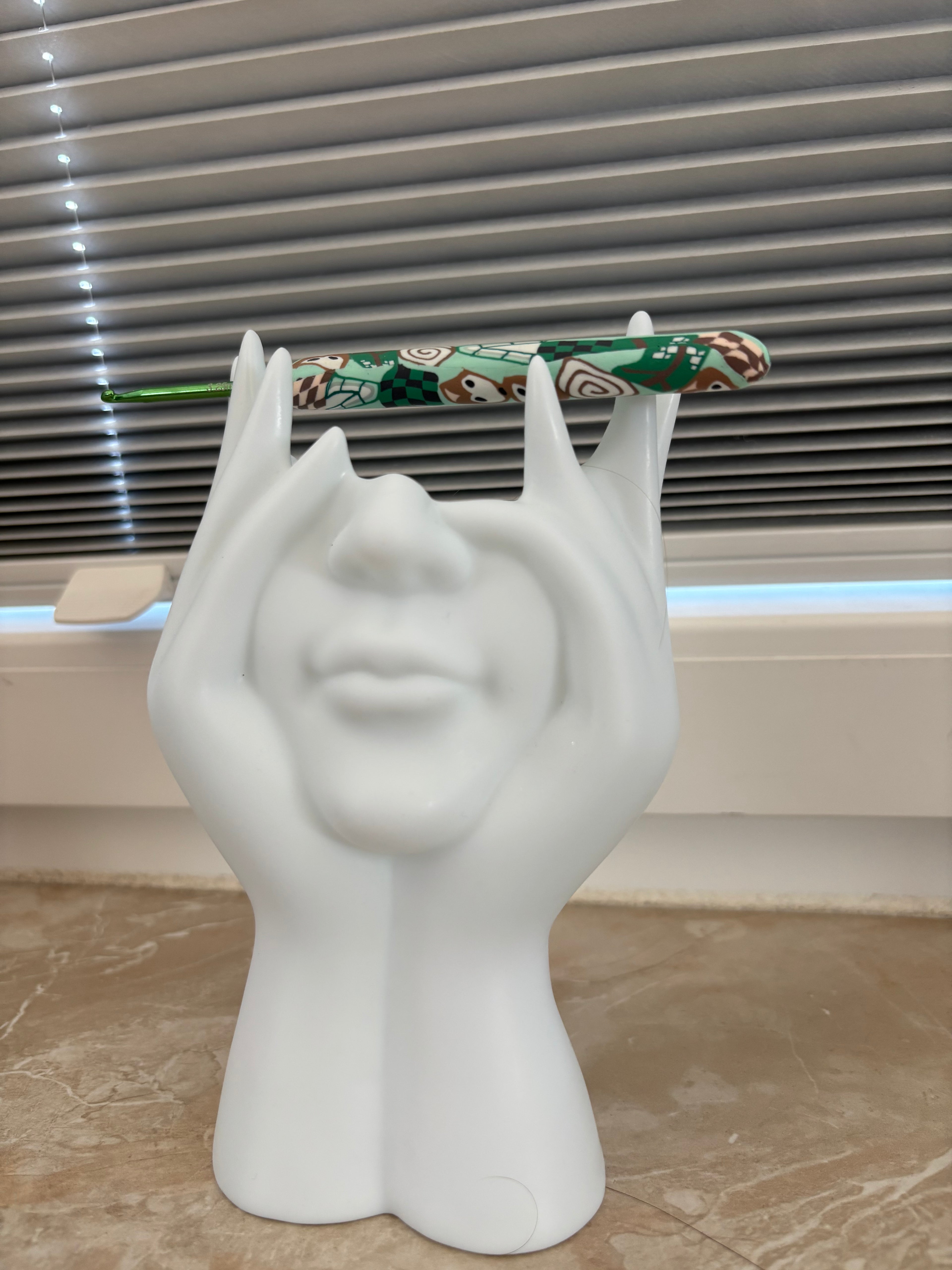 Häkelnadel 3.25mm / Romi der Fuchs in Grün