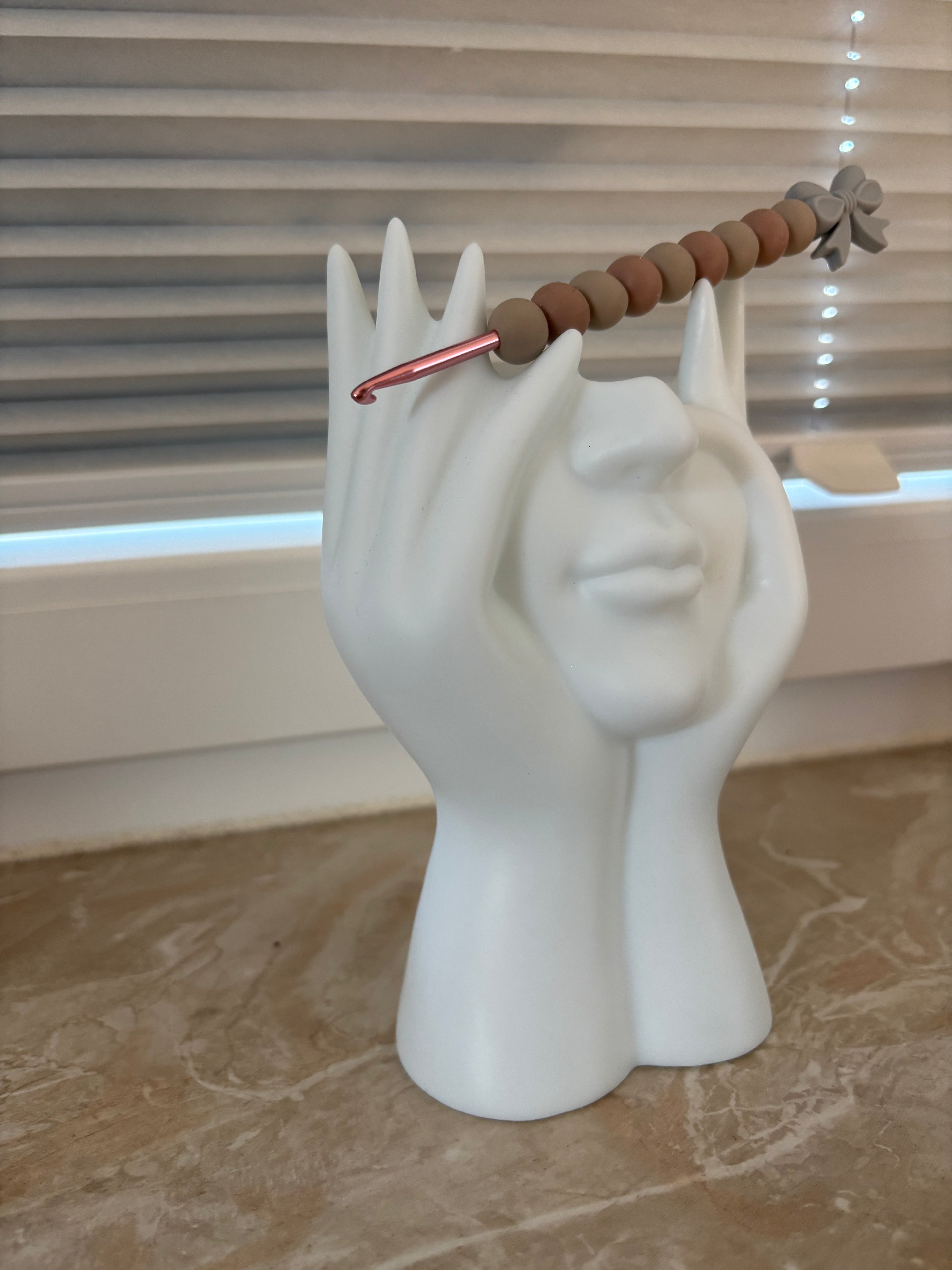 Häkelnadel 3,5mm Braune Schleife